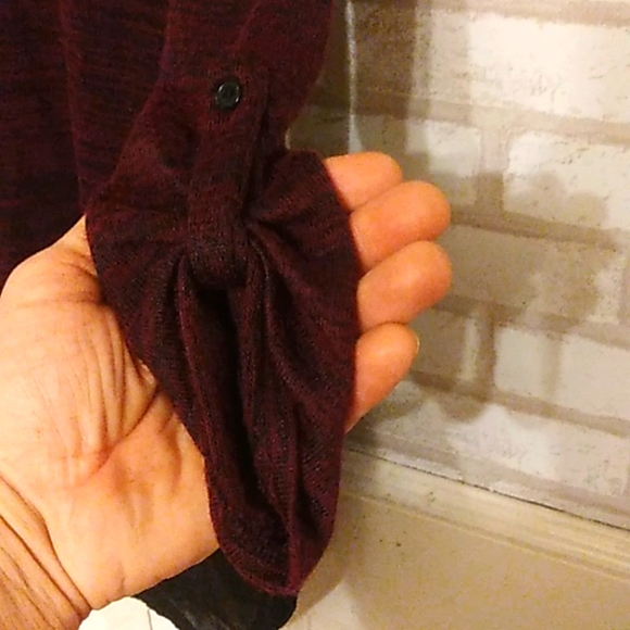 Maurices women's blouse Medium (J3) - Picture 4 of 5